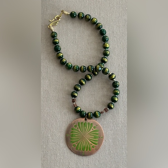 22 inch Mixed Bead Necklace NWOT - Picture 5 of 11